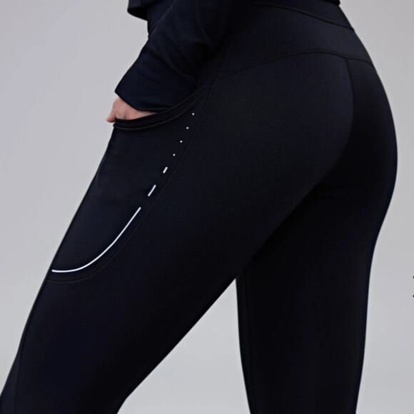 Neiwai Active Black Ski Leggings Base Layer Performance Pants Medium 4 NWT - Picture 4 of 16